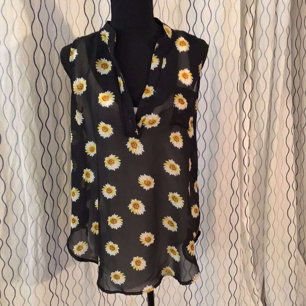 Sleeveless, Sheer floral blouse